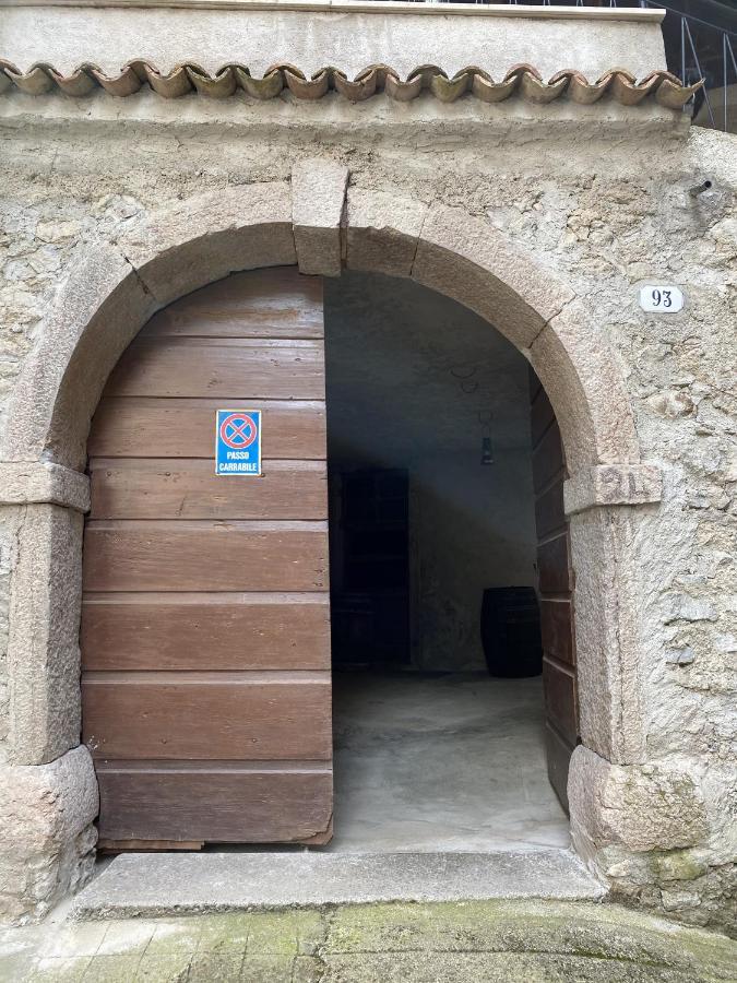 Ca' Berti Appartamento Con Terrazza Ville Del Monte Tenno Εξωτερικό φωτογραφία